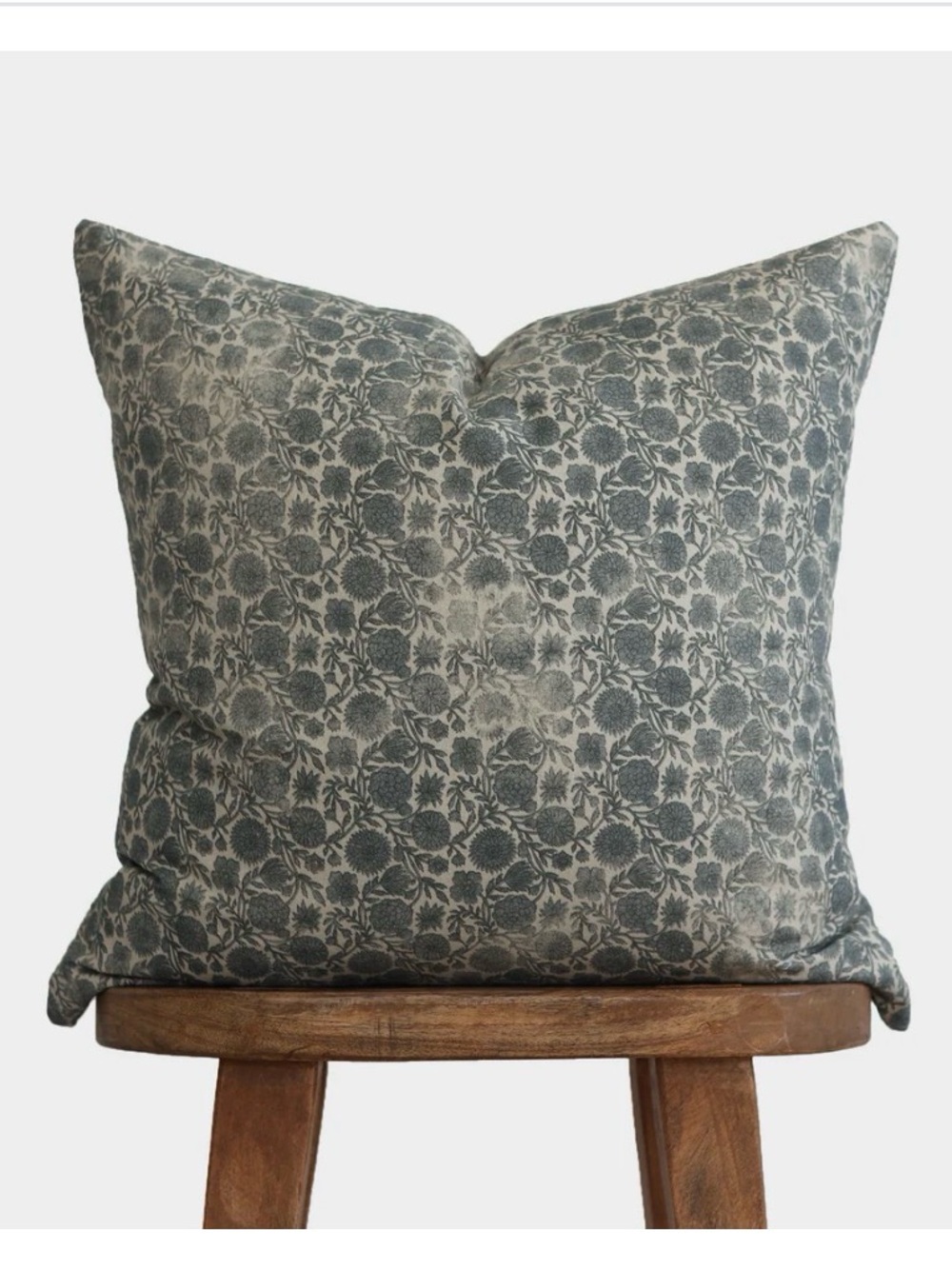 Floral Print Square Throw Pilllow